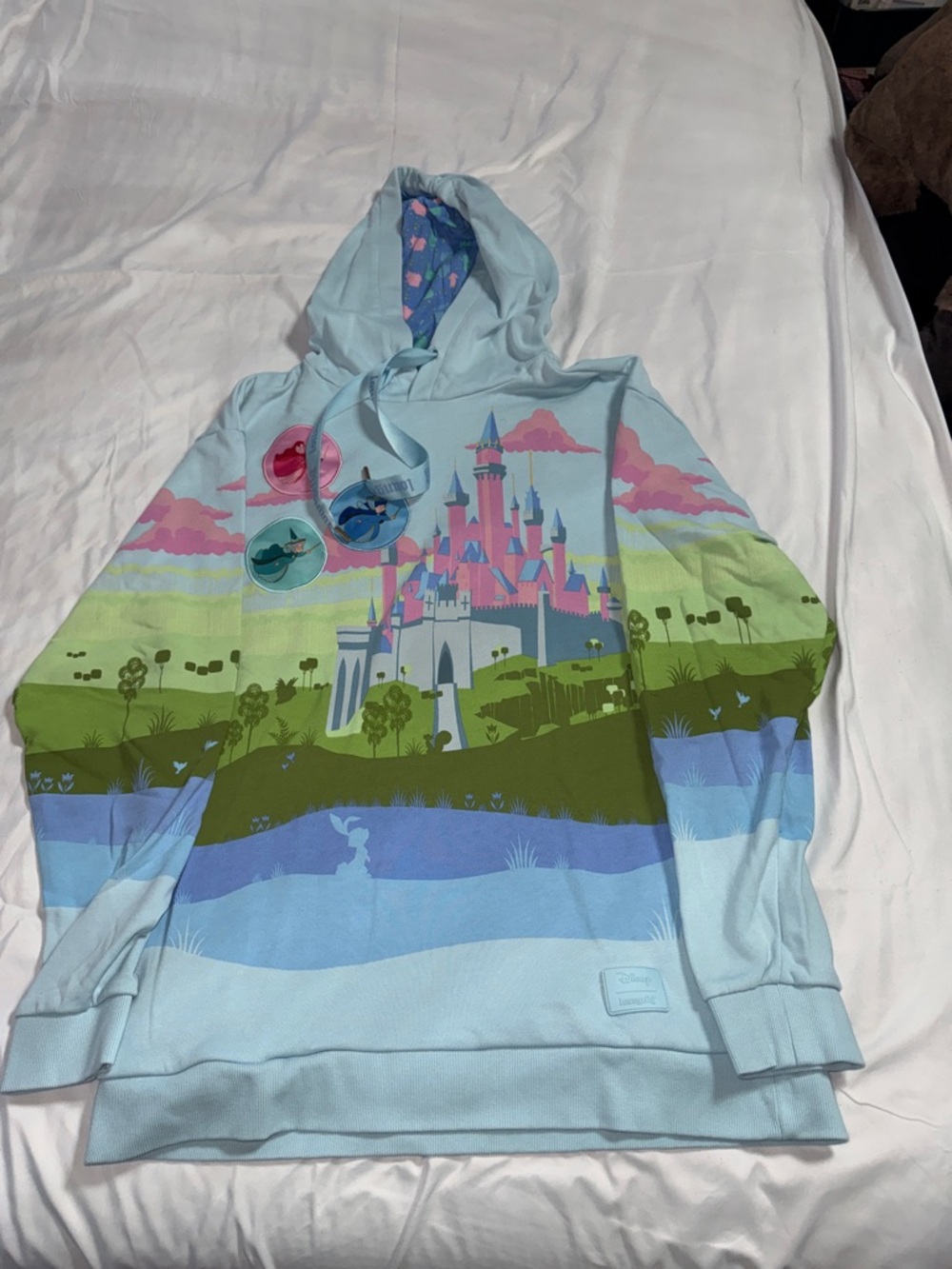 ✨ Disney Loungefly Sleeping Beauty Castle Hoodie – Size L (Slightly Oversized) ✨